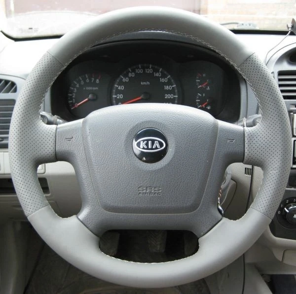 Оплетка на руль из натуральной кожи Kia Cerato I 2004-2009 3036