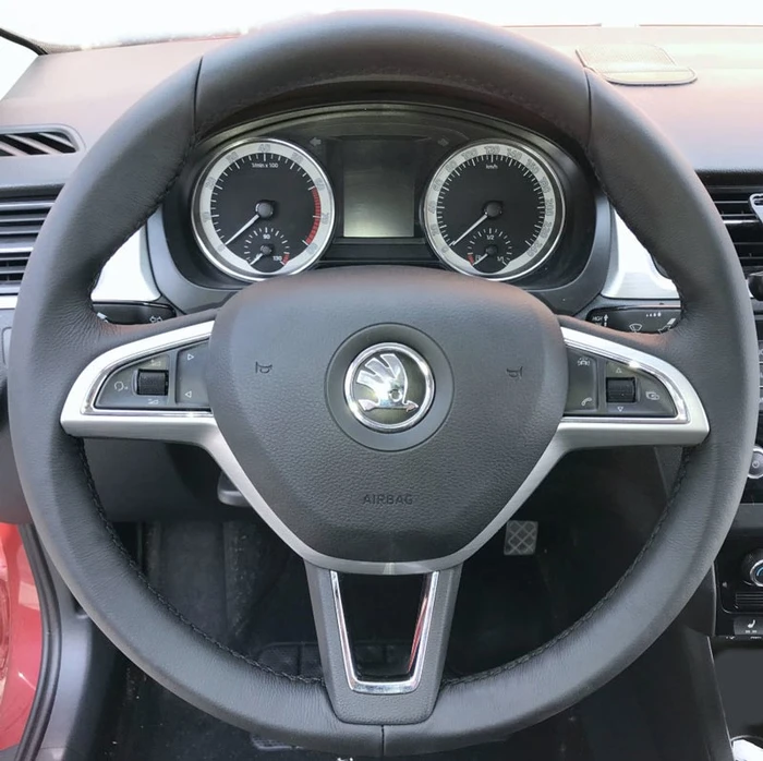 Оплетка на руль из натуральной кожи Skoda Rapid (2013-2020) 3067