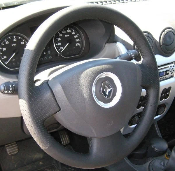 КОЖАНАЯ НАКЛАДКА НА РУЛЬ LADA LARGUS