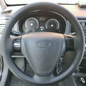 {{photo.Alt || photo.Description || 'Оплетка на руль из натуральной кожи Hyundai Getz 2005-2011'}}