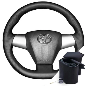 {{photo.Alt || photo.Description || 'Оплетка на руль Toyota Corolla 150 рест (2010-2013) для резинового руля'}}